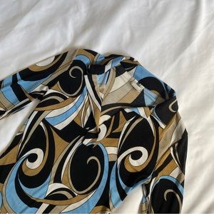 Vintage International Newport Group IN9 artistic top